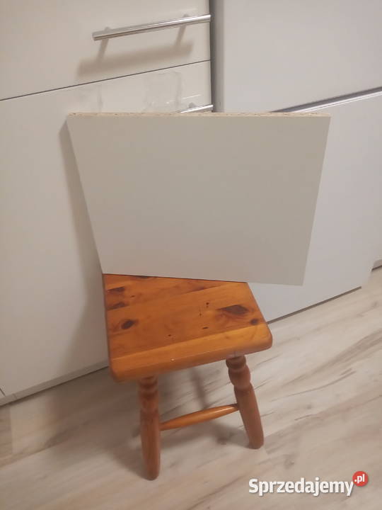Półeczki białe do kuchni Płock