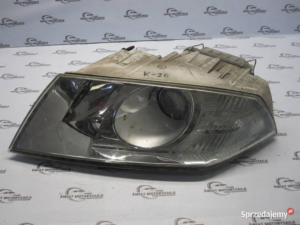 SKODA OCTAVIA II 06r lampa lewa przód ANGLIK