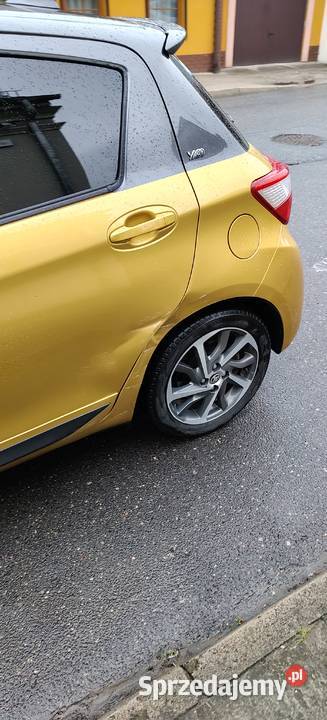 Toyota Yaris Salon Polska Y20 Turek