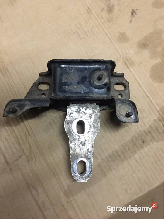 Łapa poduszka silnika fiesta mk7 16tdci