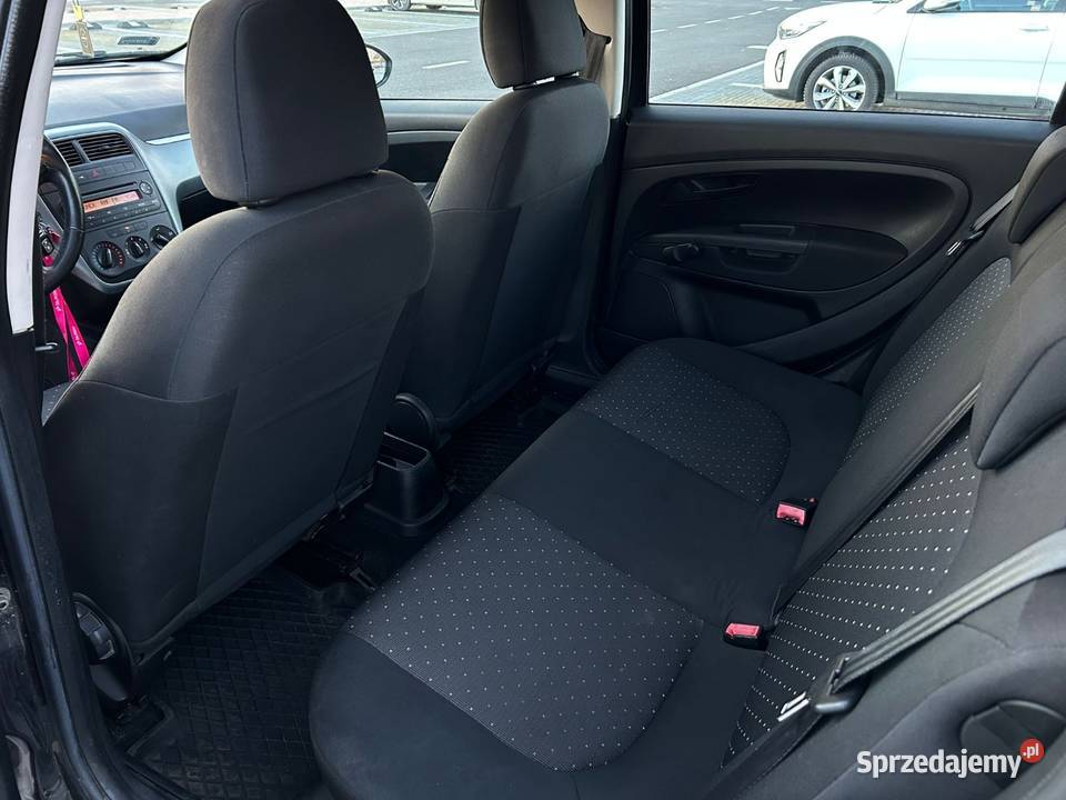 Fiat Punto 14 z LPG kupiony w polskim salonie