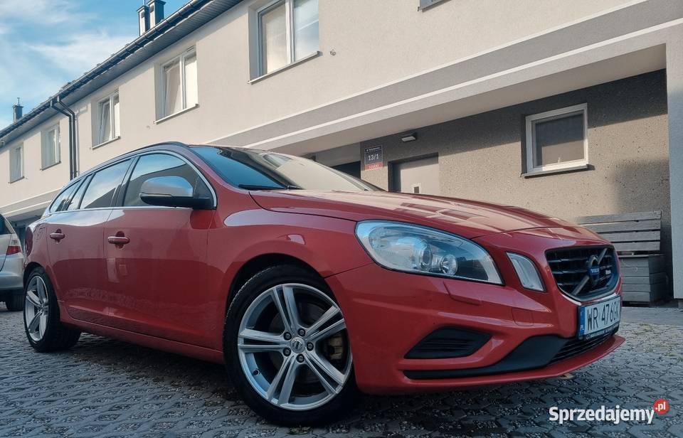 Volvo v60 Rdesing D3 manual 337000km Marki