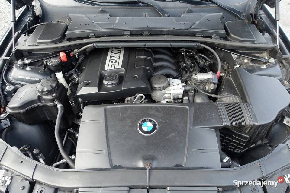 BMW 318i 143 Sedan Klimatronik KSerwisowa elektryczne szyby Seria 3 Buczkowice