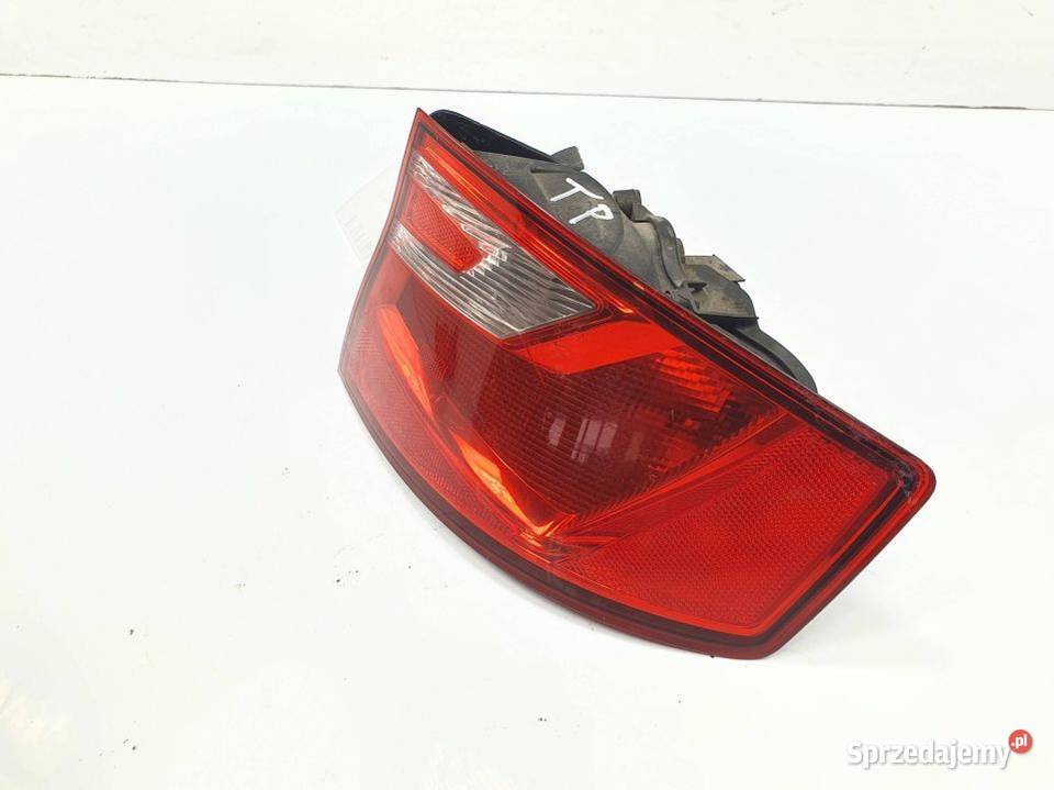 LAMPA PRAWA TYŁ SEAT TOLEDO IV Lipno