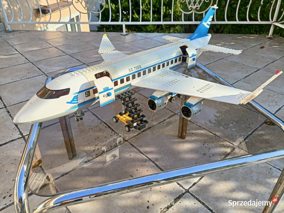LEGO 7893 Samolot pasażerski Rzeszów