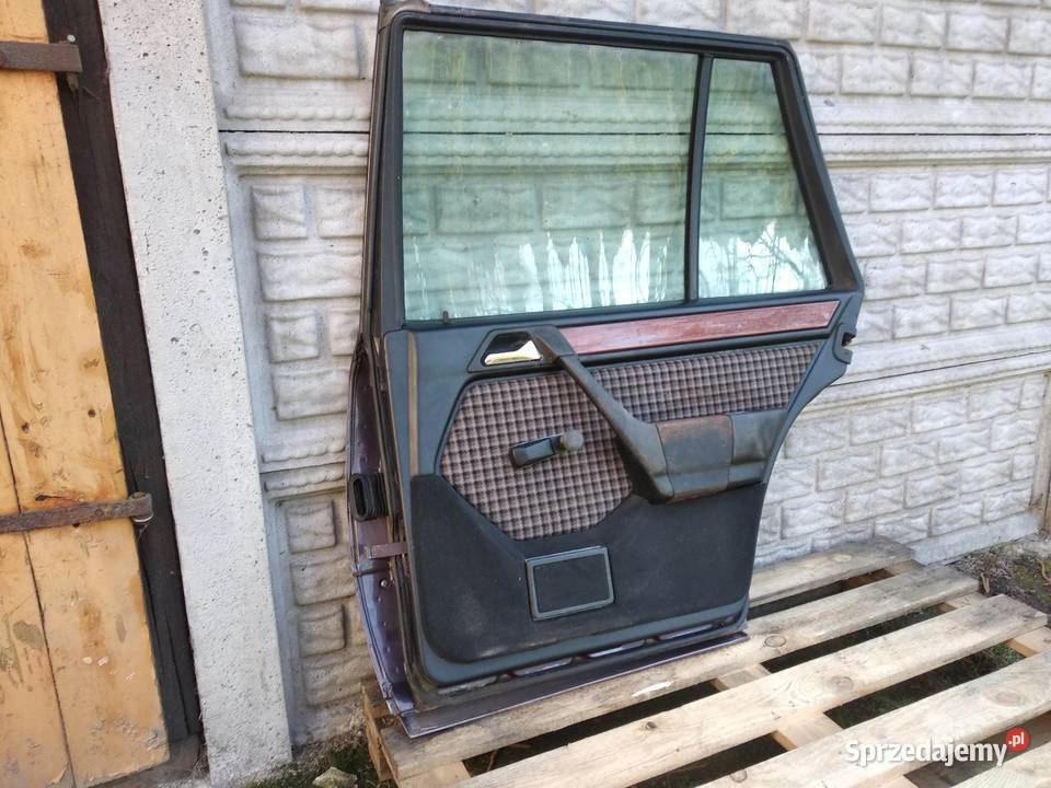 Mercedes W124 S124 kombi drzwi prawe tył tylne osobowe Sieradz