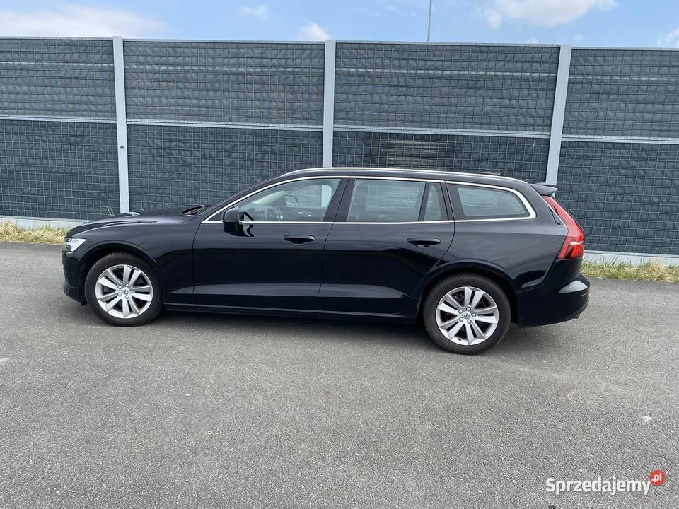 Volvo V60 B4 D Momentum Pro Gliwice sprzedam