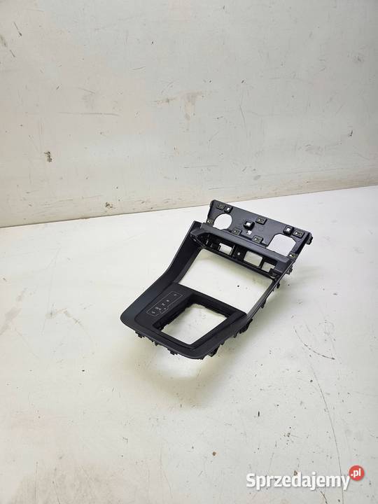 KRATKA OBUDOWA TUNELU AUDI Q3 F3 83B864260