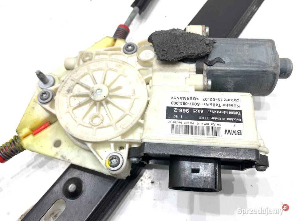 PODNOŚNIK SZYBY PRAWY TYŁ BMW E83 6925966 SUV