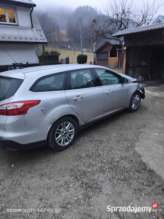 Ford fokus uszkodzony silnik chodzi jezdzi sprzedam