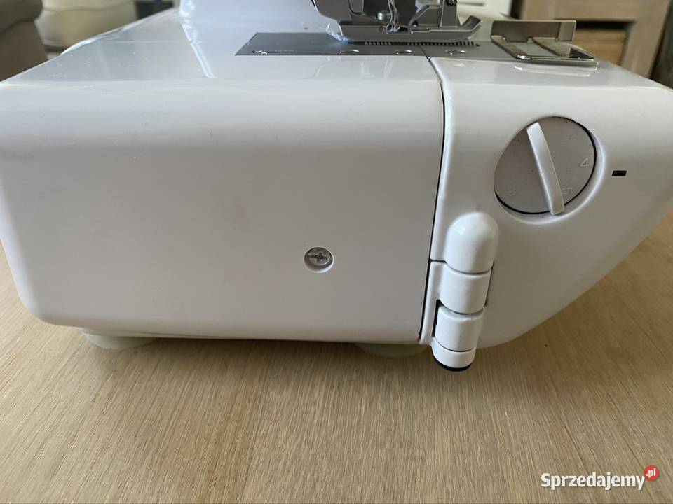 Maszyna do szycia Overlock Deszczno sprzedam