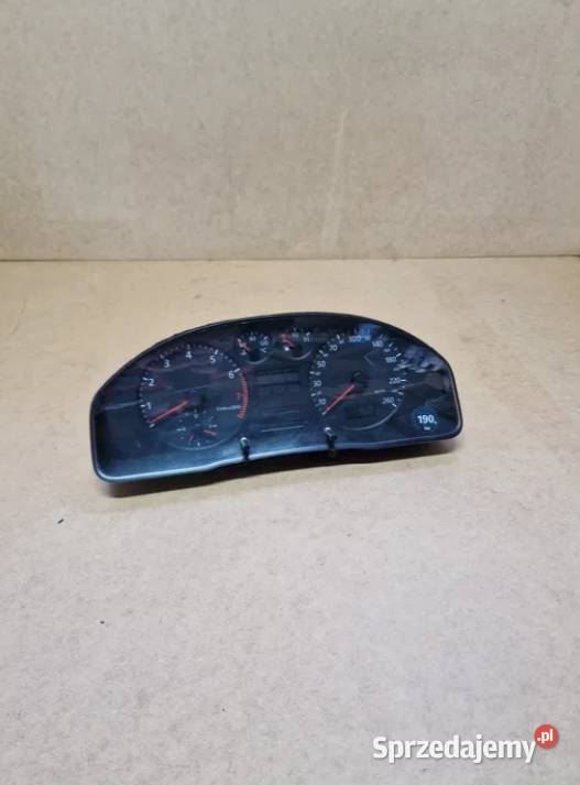 Audi a4 b5 licznik benzyna 8d0919861C Złotoryja