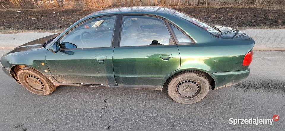 Audi a4 b5 18 125KM Ciechanów sprzedam