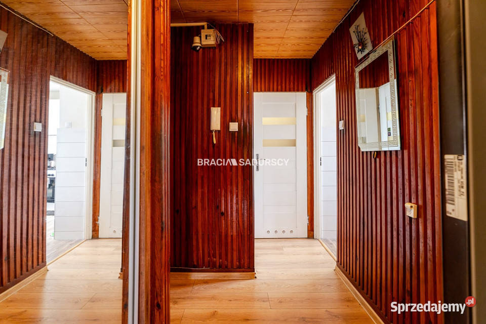 Sprzedaż mieszkania 48m2 3 pokoje Kraków Półkole Mieszkania