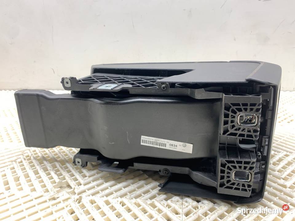 PODŁOKIETNIK VW PASSAT B6 Kombi 0511 3C0863319S