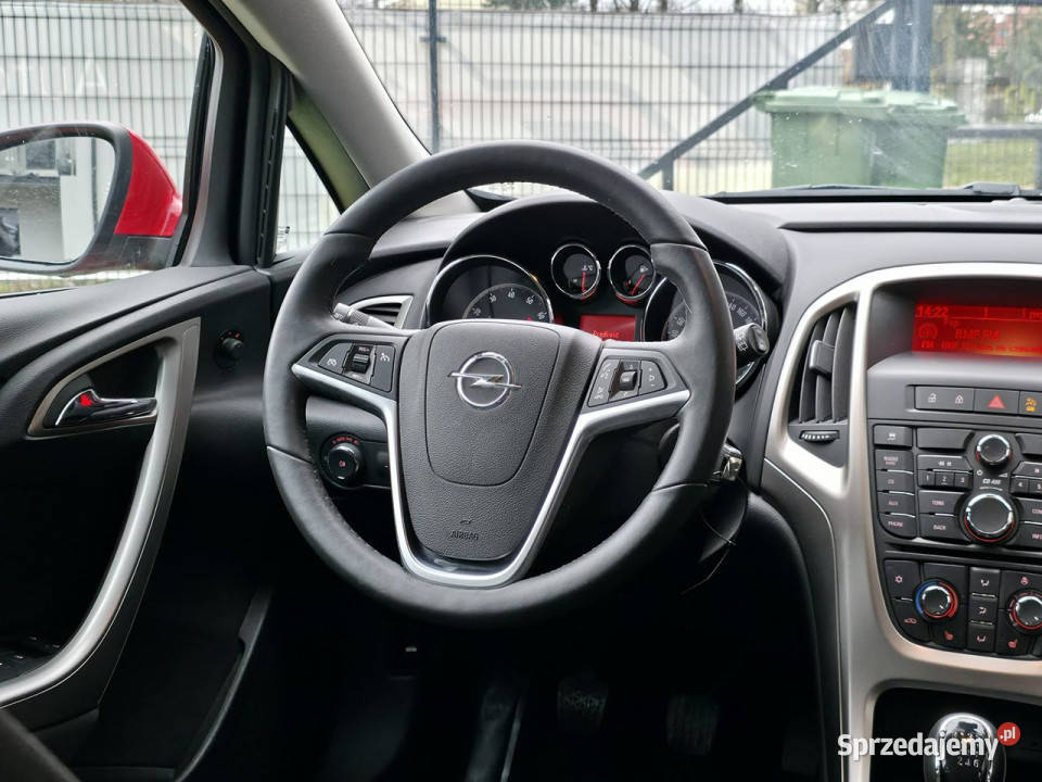 Opel Astra 14 Benzyna Serwisowany Gwarancja światła LED Piekoszów