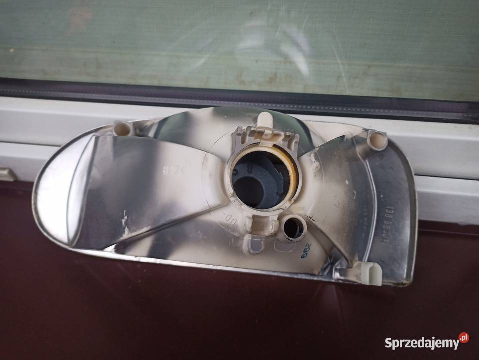 VW Golf MK3 III odbłyśnik reflektora lampy Sieradz sprzedam