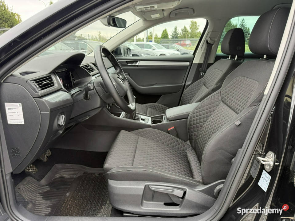 koda Superb 20 TDI 150 2022 Ambition wirtualne klimatyzacja