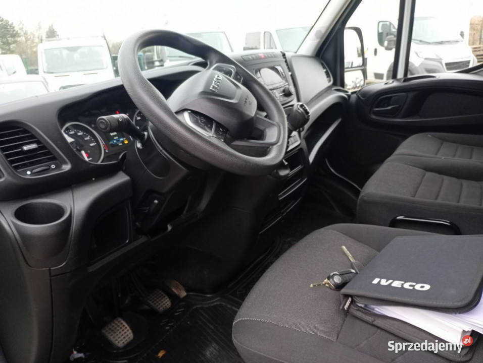 Iveco Daily 35S14 klima 3 osobowy pojedyńcze