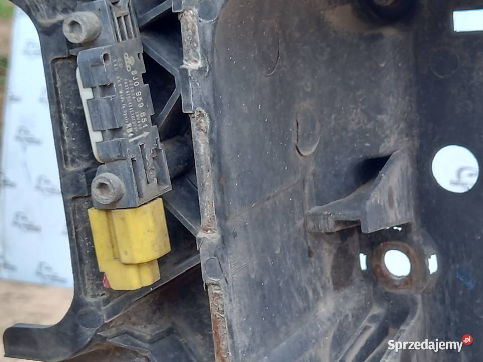 AUDI A3 8P II LIFT 10r pas przedni wzmocnienie Kielce