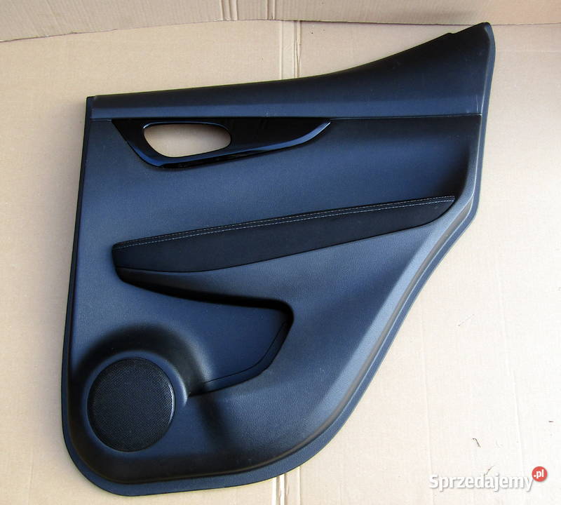 BOCZEK TAPICERKA DRZWI TYLNYCH LEWY PRAWY NISSAN Mysłaków