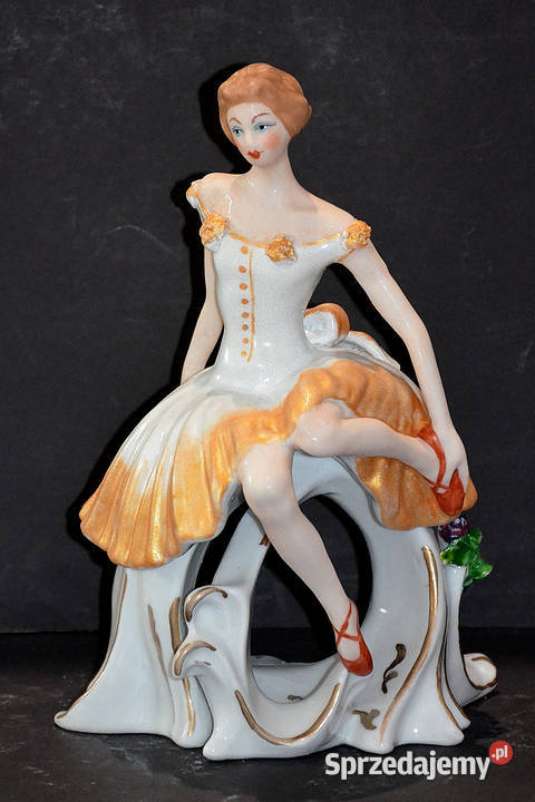 Roceram porcelana figurka Olga do kolekcji ok 25 Środa Wielkopolska sprzedam