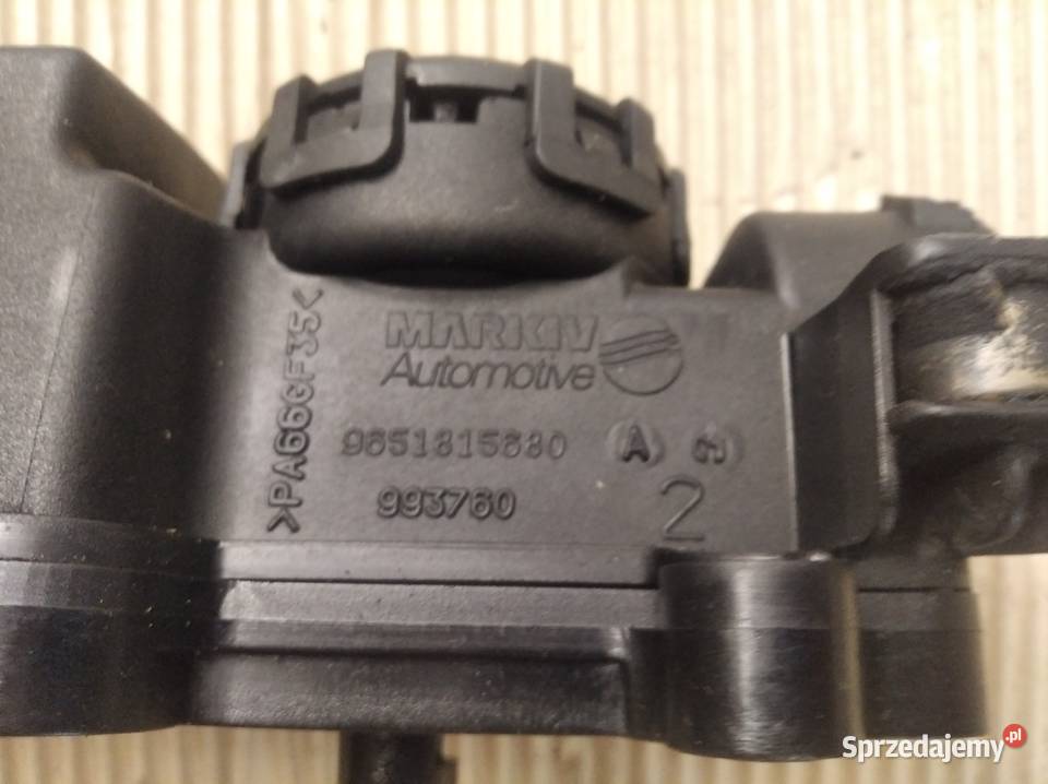 pokrywa zaworów 16hdi 9651815680 oryginał Bielsko-Biała