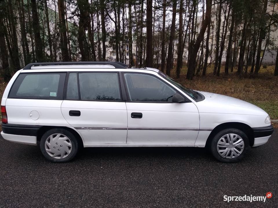 Opel Astra F 14 8v Gaz Lpg Wspomaganie Kombi Łódź