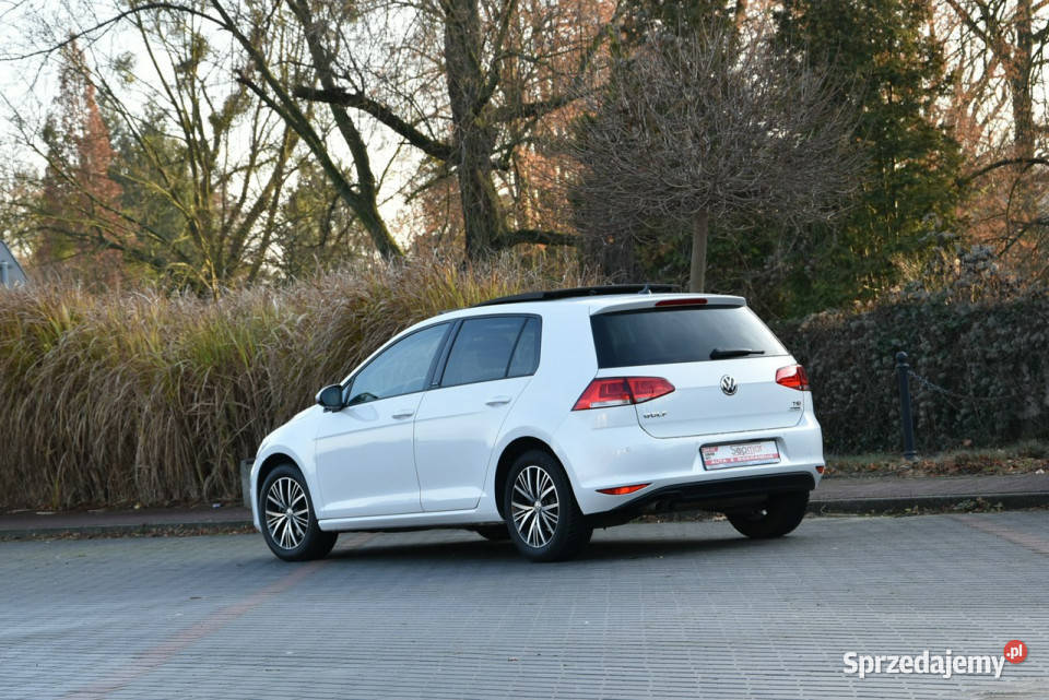 Volkswagen Golf Allstar 14TSi 125 Manual 2017r 4/5 Kampinos