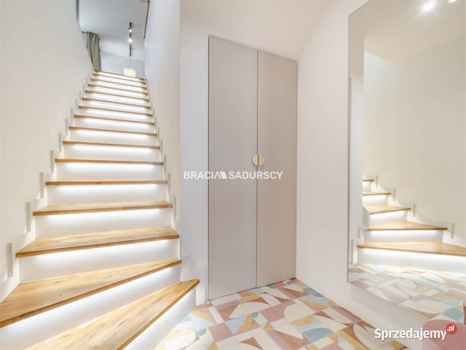 Mieszkanie Wieliczka Sadowa 7795m2 4 pokoje