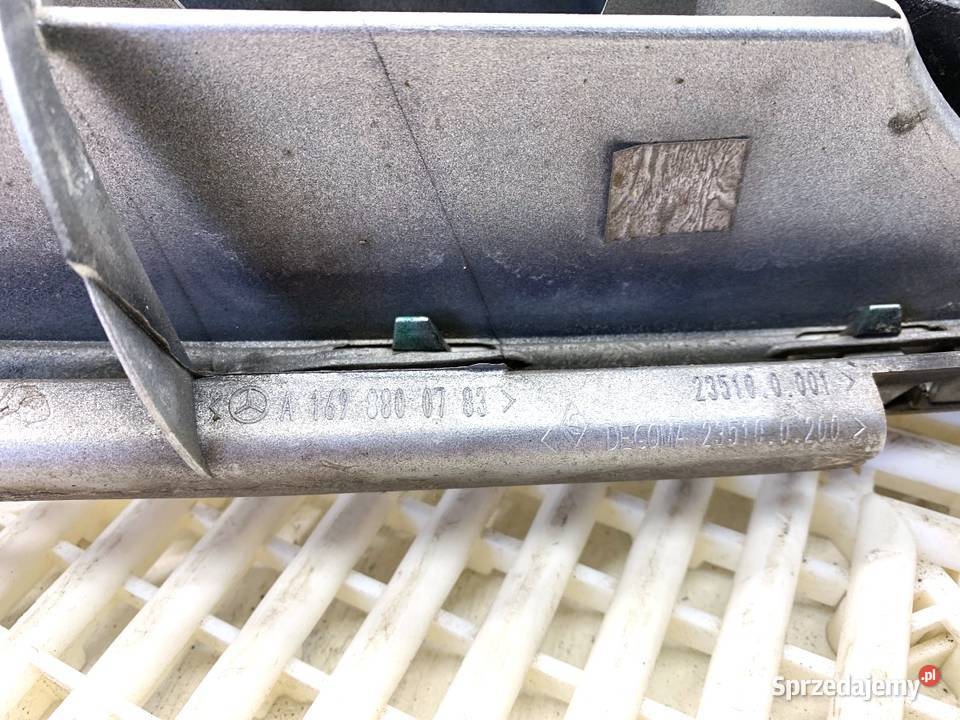 ATRAPA GRILL MERCEDES W245 0511 A1698800783