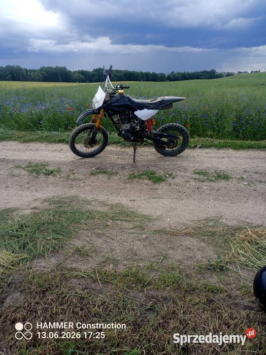 Sprzedam cross 250 nieuszkodzony Płowęż