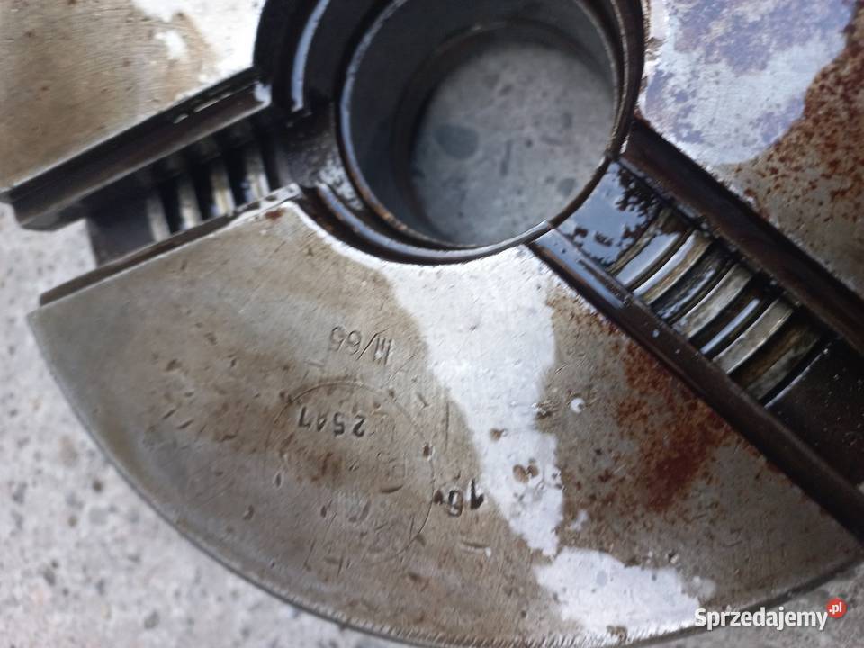 Uchwyty tokarskie różnej wielkości