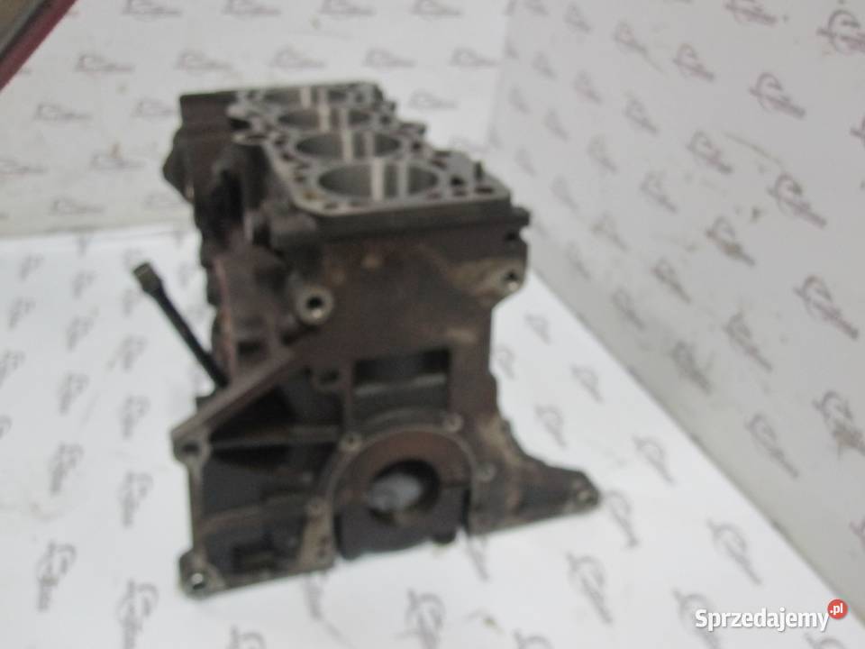 Audi A4 B6 18 T 00r150 AVJ blok nominalny Kielce