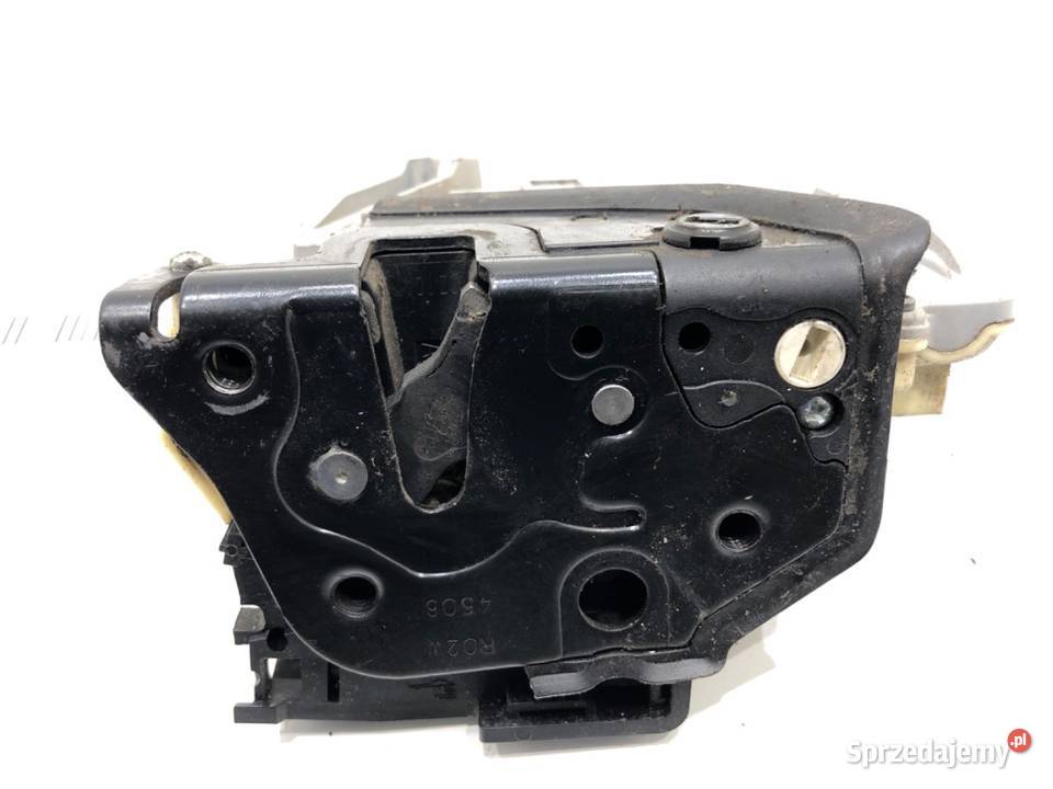 ZAMEK DRZWI PRAWY TYŁ VW PASSAT B6 Kombi sprzedam