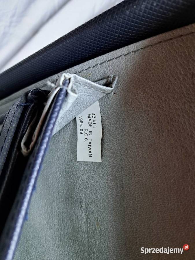 Vintage walizka Adidas 1986 adidas 86 Pozostałe Brzesko sprzedam