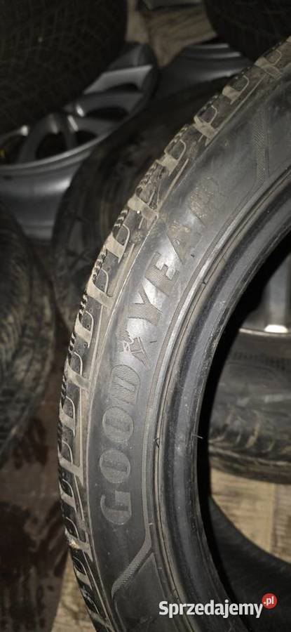 Opony zimowe Goodyear ultragrip performance