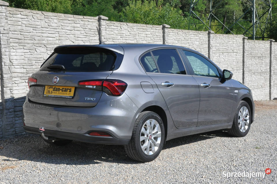 Fiat Tipo 14 95 hatchback LED Navi Czujniki II ASR (kontrola trakcji) Dąbrowa Górnicza
