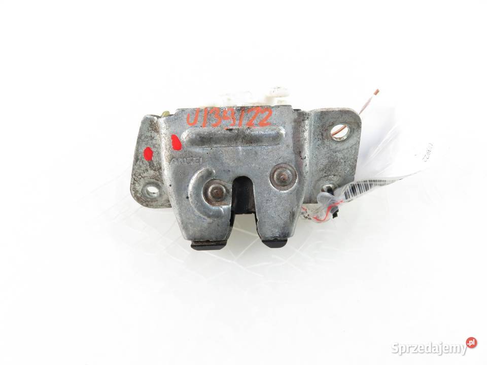 ZAMEK KLAPY MITSUBISHI OUTLANDER I CUW