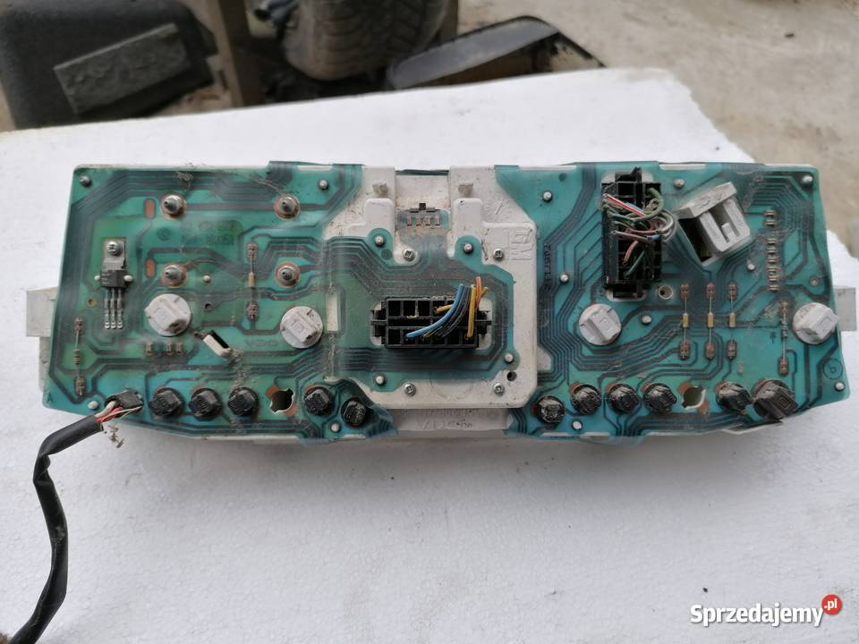 Licznik Zegar Opel Frontera B 20 Benzyna Wisznice sprzedam