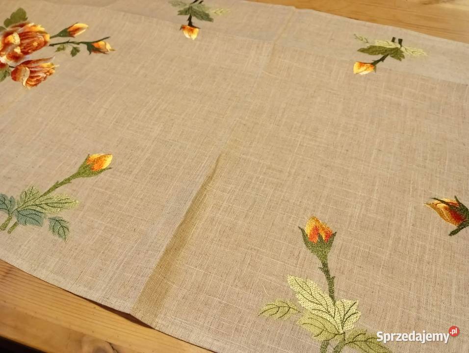 Bieżnik z haftem różyczki 40x140 Alwernia