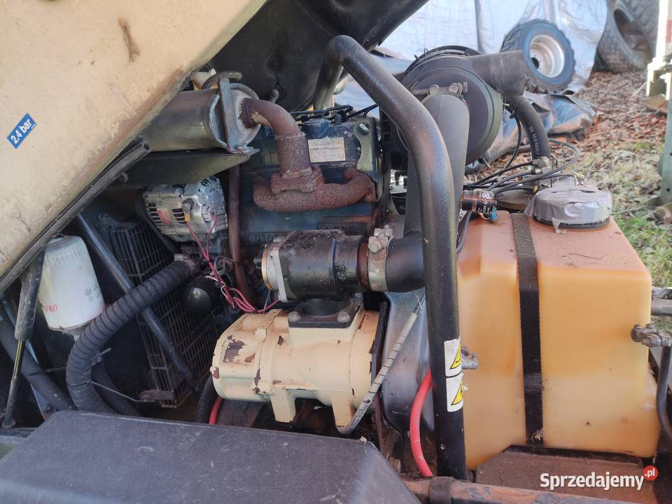 Sprężarka mobilna Ingersoll Rand 720 Rok produkcji 2004 Tyczyn
