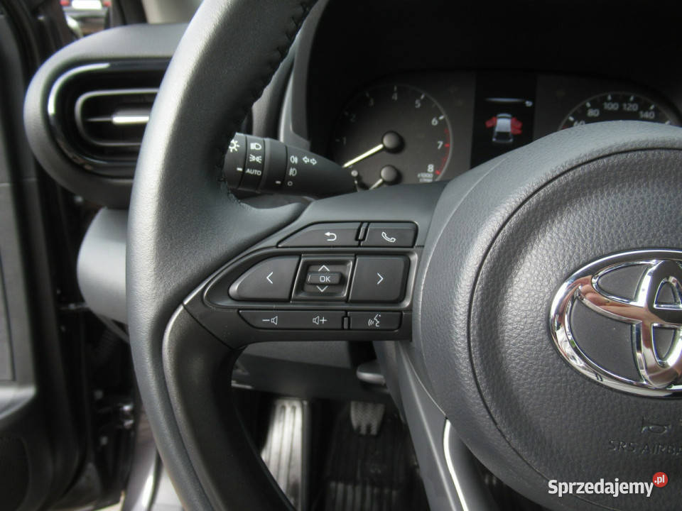 Toyota Yaris BEZSZKODOWY Fabryczna Gwarancja isofix Warszawa sprzedam