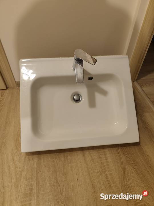 Umywalka biała nablatowa 62x51 zlew bateria
