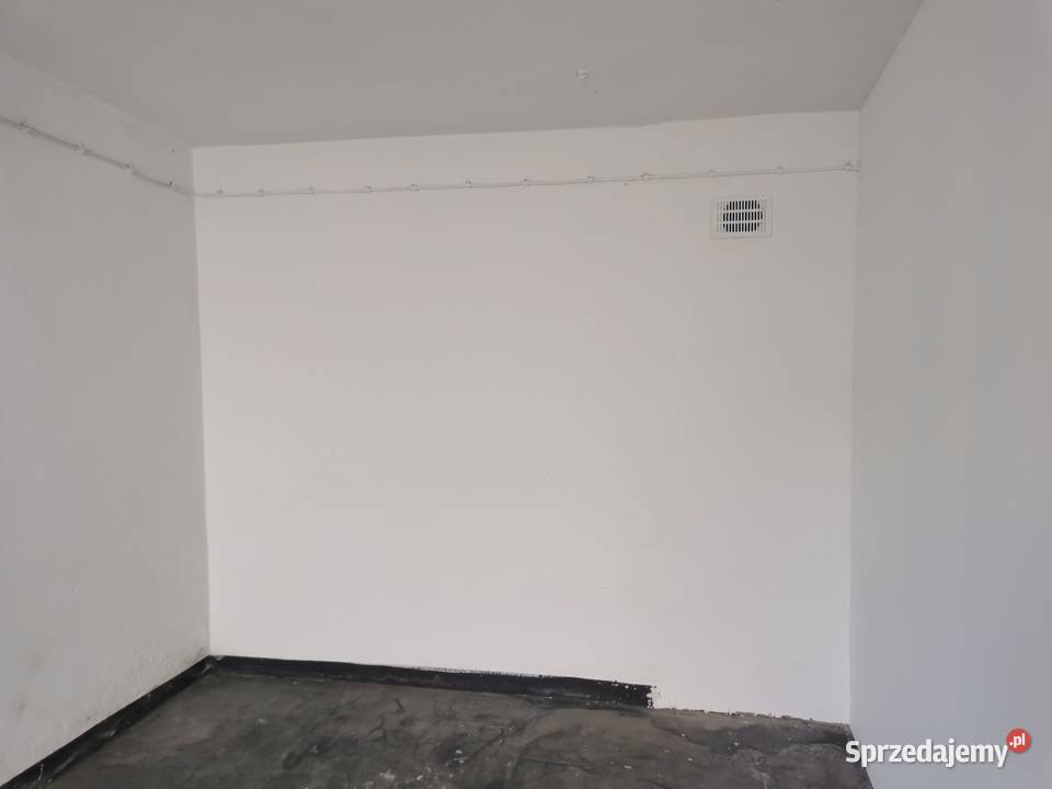 Garaż do wynajęcia w centrum Świdwina murowany