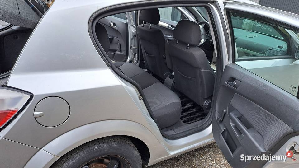 OPEL ASTRA H śląskie Chorzów