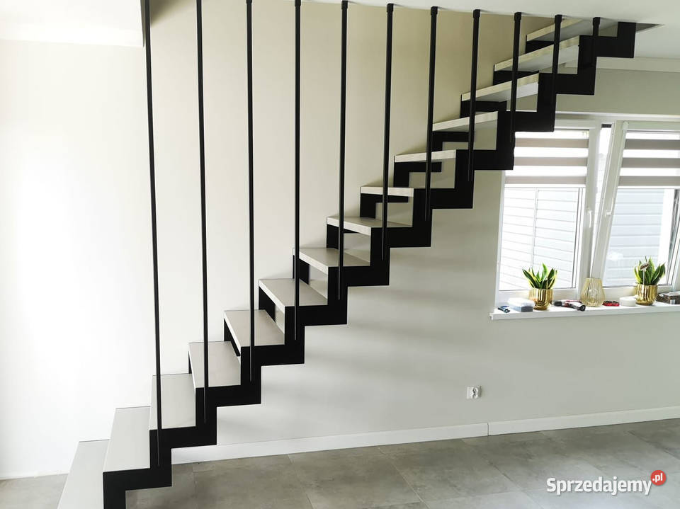 Konstrukcje schodów balustrady do własnego Trzebnica
