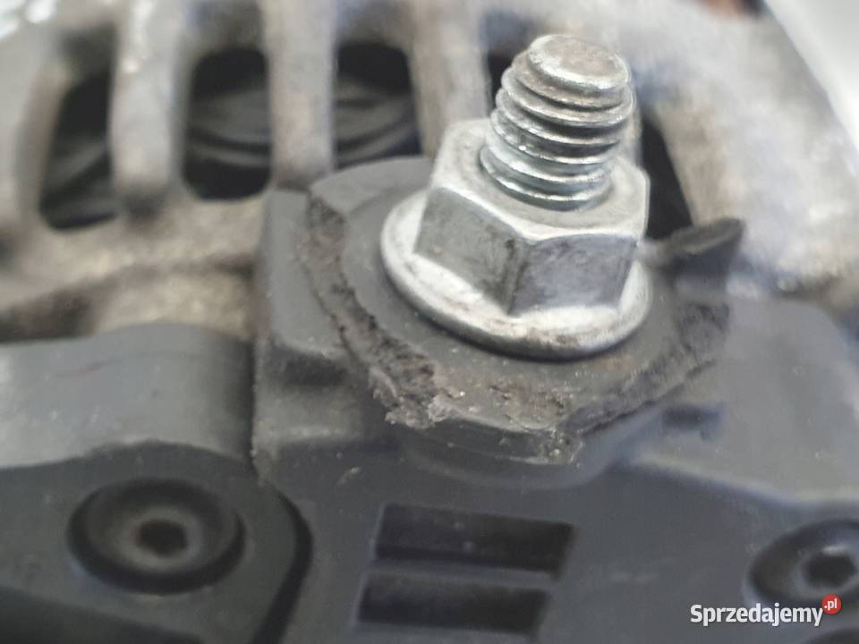 Volvo S80 II V70 III 24 D5 ALTERNATOR 0121615005