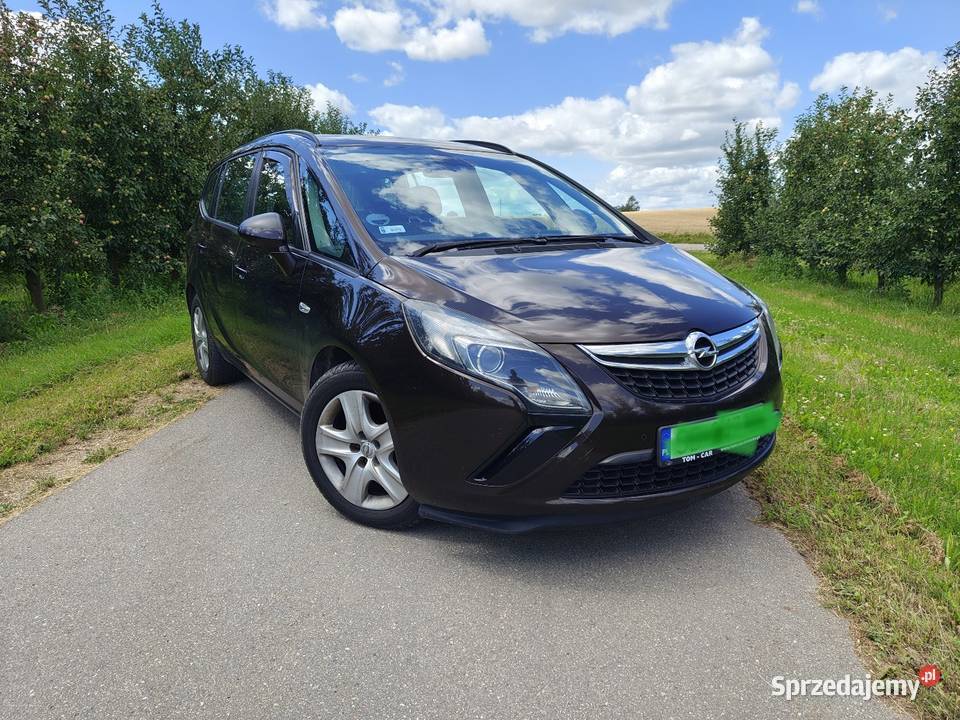 Opel Zafira C 20 CDTI 2013r 5 osób Bogate światła do jazdy dziennej Bogoria