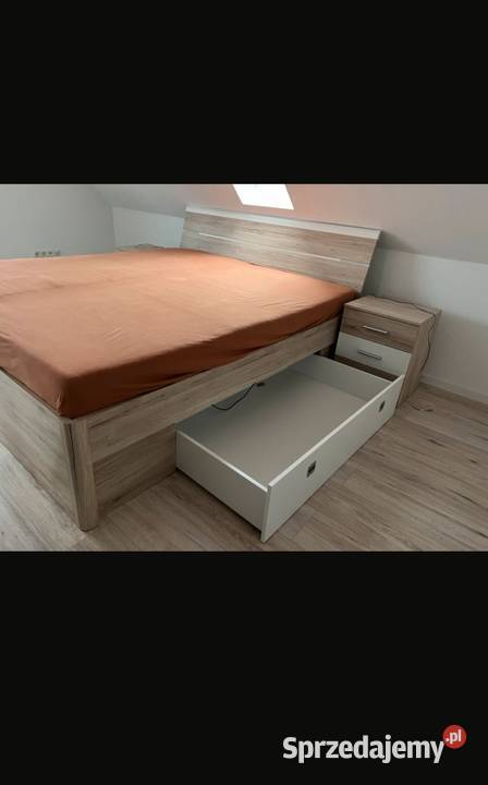 Łózko 180200 i 2 szafki Otmuchów
